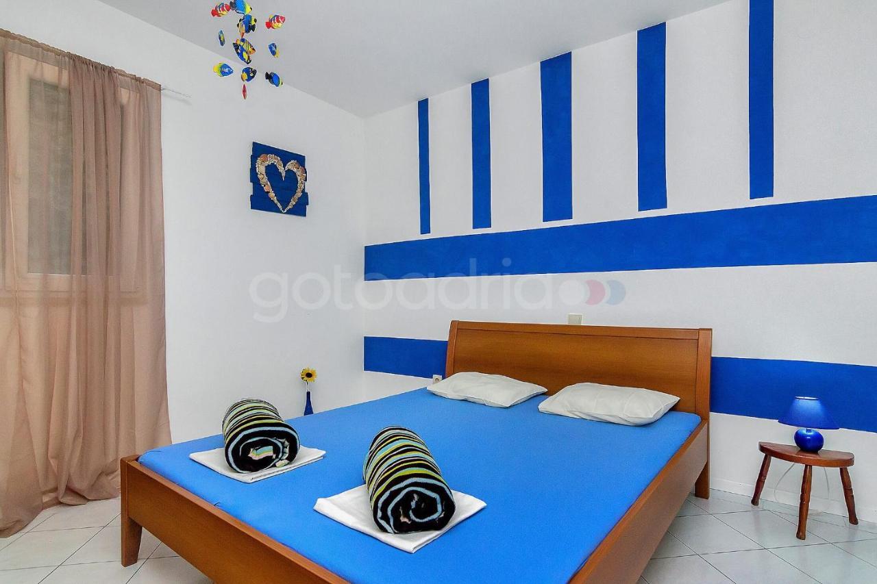 Holiday Home Darius With Hot Tub Makarska Buitenkant foto