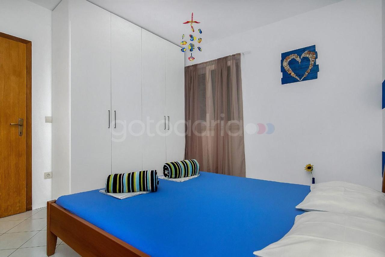 Holiday Home Darius With Hot Tub Makarska Buitenkant foto