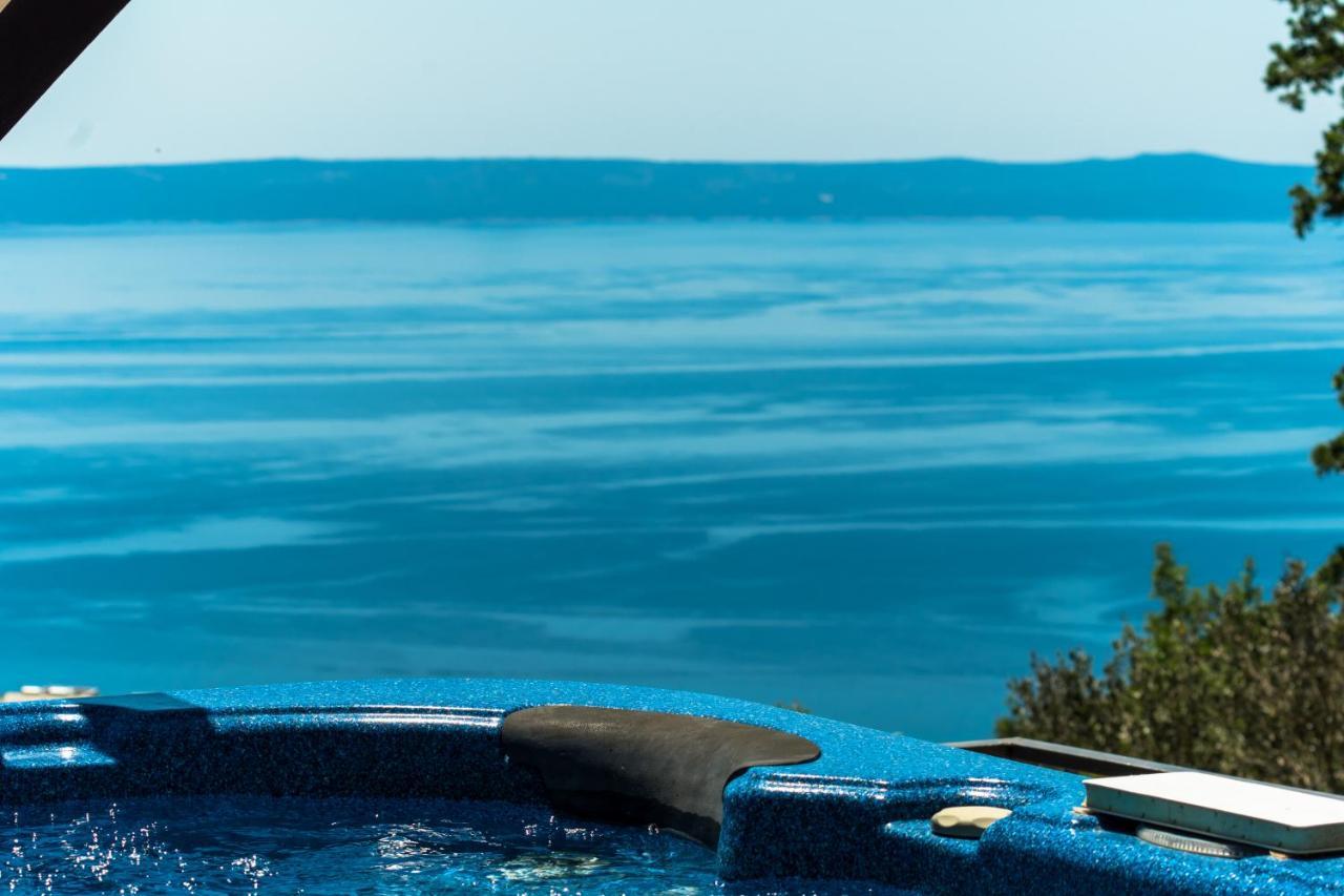 Holiday Home Darius With Hot Tub Makarska Buitenkant foto